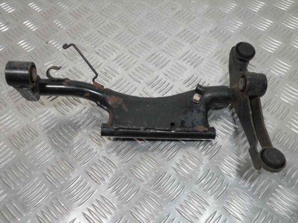 Support Moteur SYM GTS 125 4T -2007-