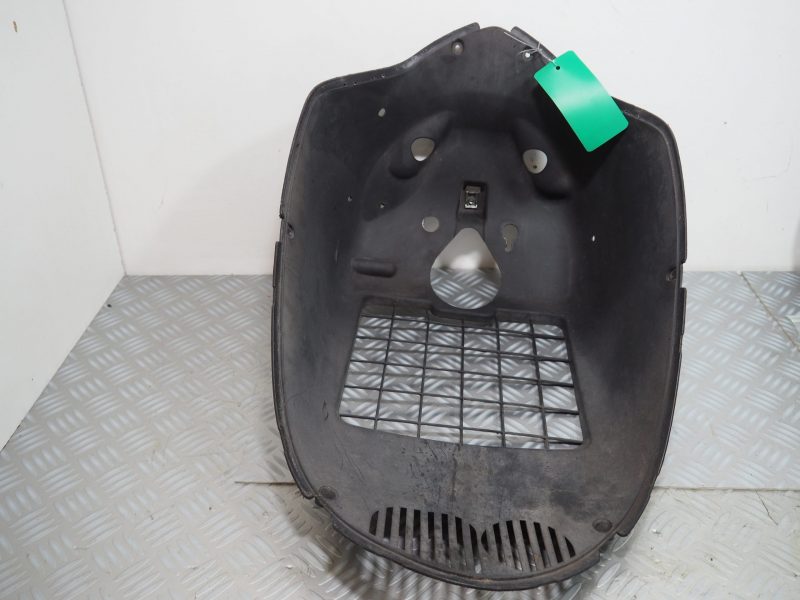 Passage de roue Gilera Nexus 125 4T 2010