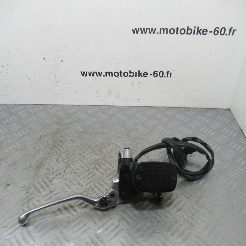 Maitre cylindre frein arriere Yamaha TMAX 560 4t