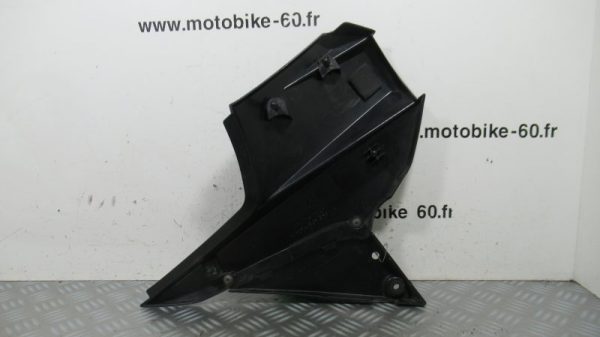 Flanc de carénage gauche SUZUKI GSX 1400