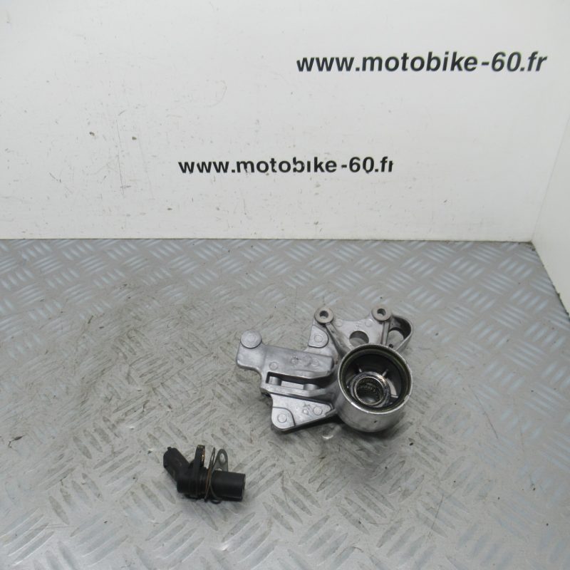 Support moyeu avant droit Piaggio MP3 500 4t