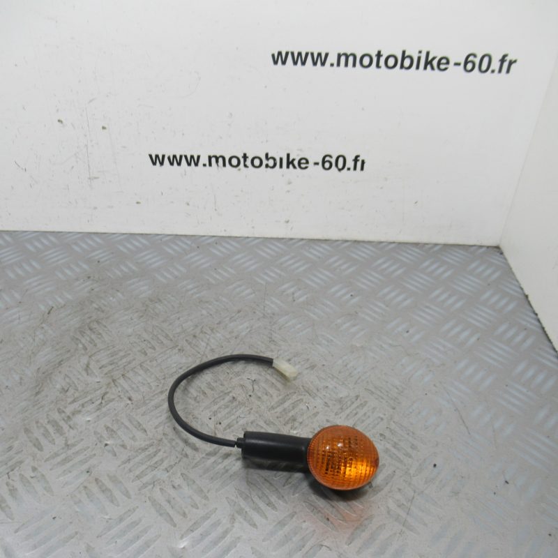 Clignotant arriere Peugeot Ludix 50 2t (orange)