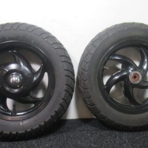 Roues Piaggio Typhoon 50 2t Ph2/Ph3 (130/80-12) (12×3.00) (120/80-12) (12×3.00)