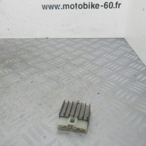 Regulateur tension Yamaha Beluga 80 2t