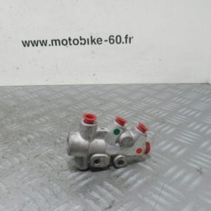 Repartiteur frein arriere Piaggio MP3 250/300/350/400/500 4t