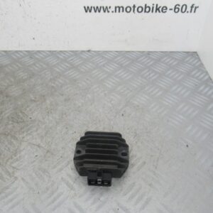 Regulateur tension Piaggio X evo 125 4t