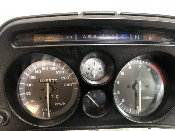 Compteur HONDA ST 1100 Pan European (108 635 km)