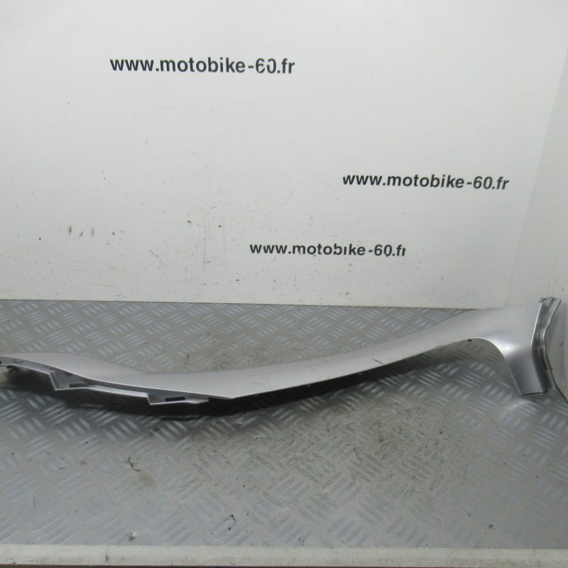 Cache lateral gauche Piaggio MP3 125/250/300/350/400/500 4t (6244444-02)