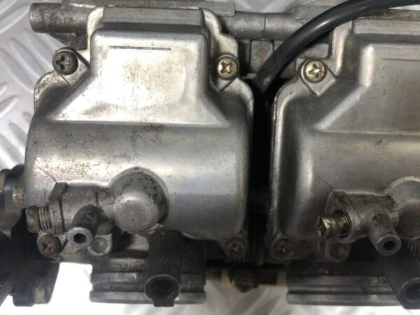Rampe de carburateur YAMAHA Diversion 900