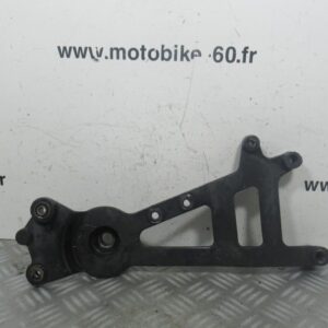 Support moteur arriere droit Jonway JS 125 4t