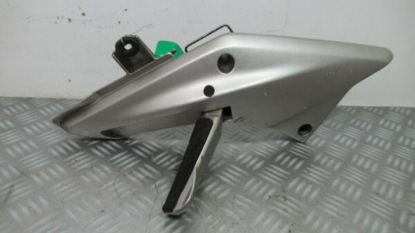 Platine repose pied droit HONDA 600 S-WING