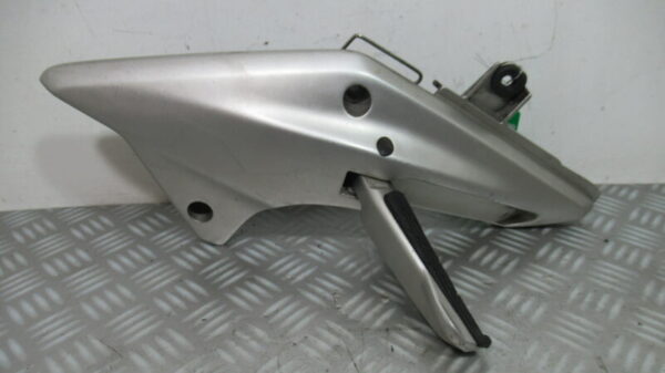 Platine repose pied gauche HONDA 600 S-WING