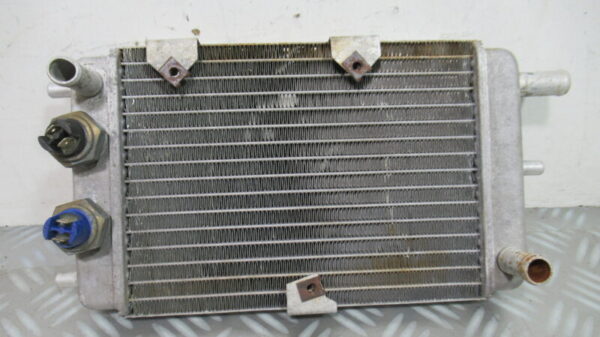 Radiateur d’eau MBK SKYLINER 125 – 2004 –