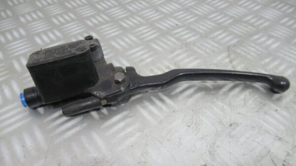 Maitre cylindre gauche MBK SKYLINER 125 – 2004 –