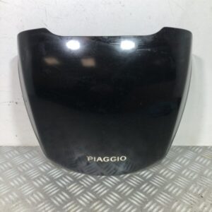 Couvercle capot arrière Piaggio X8 125 4T 2004