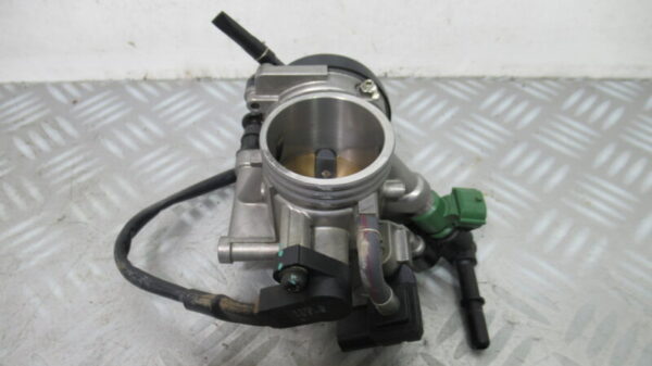 Corps d’injection YAMAHA 450 YZF – 2011 –
