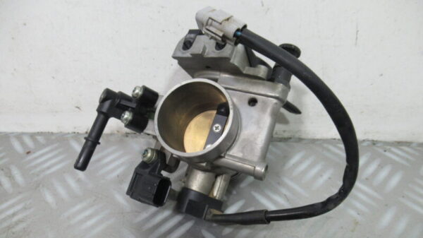 Corps d’injection YAMAHA 450 YZF – 2011 –