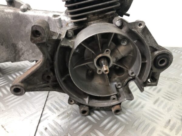 Carter moteur vertical + cylindre piston/culasse Peugeot Speedfight 50 (FB4)