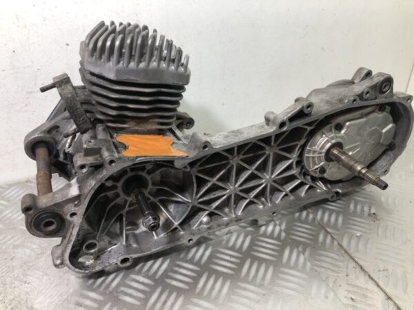 Carter moteur vertical + cylindre piston/culasse Peugeot Speedfight 50 (FB4)