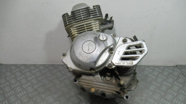 MOTEUR YAMAHA 125 TTR 125  E809E – 2002 –