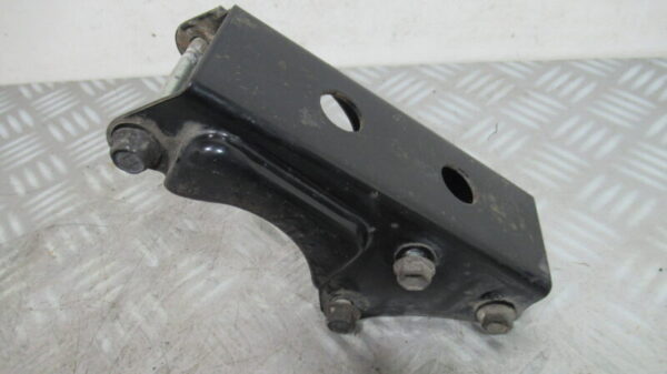 Support moteur SUZUKI 125 DR  – 2009 –