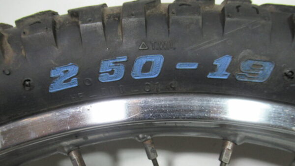 Roue avant YAMAHA DT 50 – 1996 –