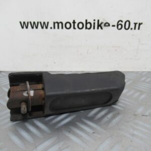 Cale pied passager droit HONDA SWING 125 cc