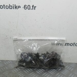 Visserie partie cycle Suzuki Burgman 125 4t