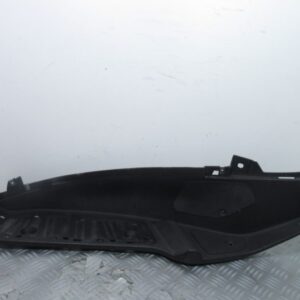 Marche pied gauche Piaggio X evo 125 c.c (ref:620992)