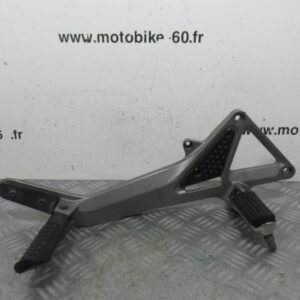 Platine repose pied droit Honda Hornet CBF 600 4t