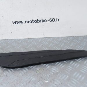 Tapis marche pied droit Yamaha Xmax 125 4t Ph2 (37P-F7423-00)