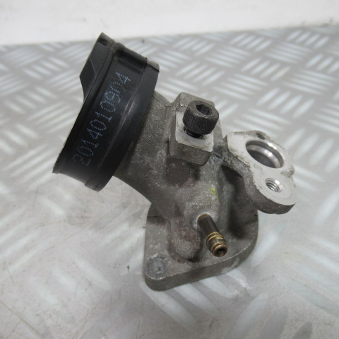 Pipe d’admission YAMAHA 125 X MAX – 2014 –
