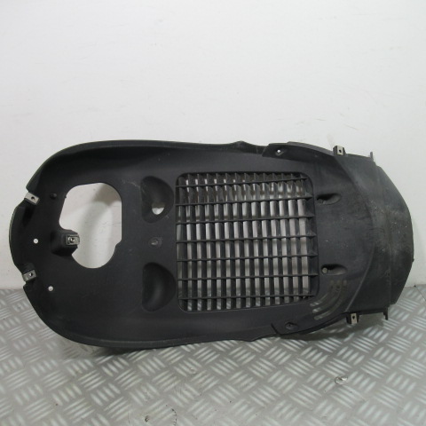 Passage de roue avant PIAGGIO BEVERLY 125 – 2015 –