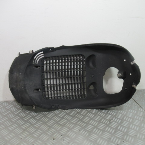 Passage de roue avant PIAGGIO BEVERLY 125 – 2015 –