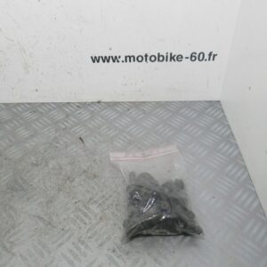 Visserie moteur Suzuki Burgman 125 4t