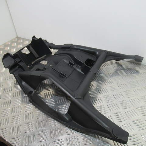 Support batterie SUZUKI 650 BURGMAN – 2008 –