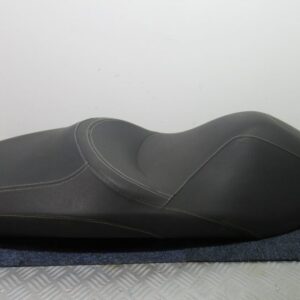 Selle (vendu dans letat) Kymco Downtown 350i 4t (77201-ACD5-E000)