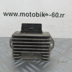 Regulateur de tension Aprilia spcity ref: 640789