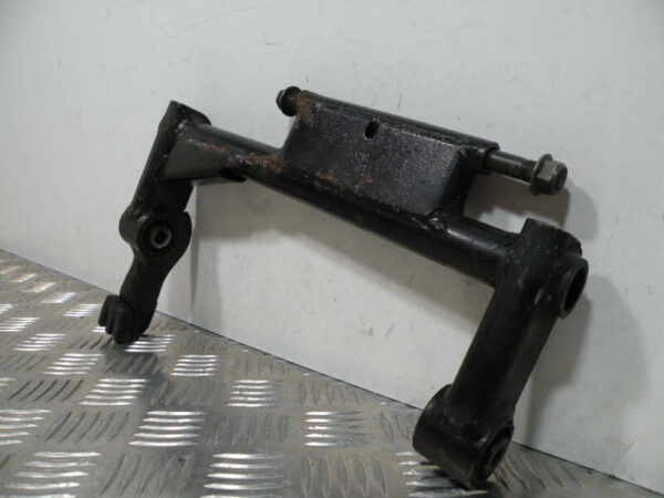 Support Moteur PEUGEOT 125CC TWEET 4T -2011-