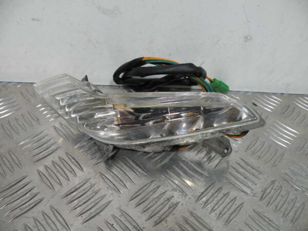 Clignotant Avant Gauche PEUGEOT 125CC TWEET 4T -2011-