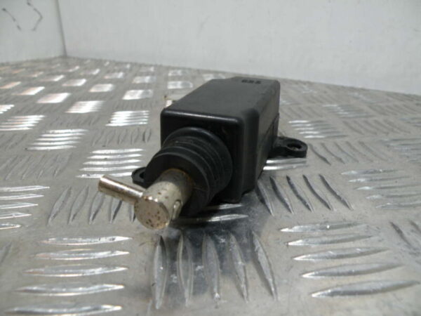 Moteur d’Ouverture de Selle PEUGEOT 125CC TWEET 4T -2011-