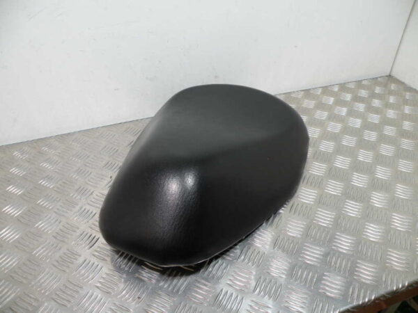 Selle Monoplace PEUGEOT 125CC TWEET 4T -2011-