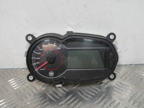 Compteur (7353kms) PIAGGIO 50CC TYPHOON 2T -2021-