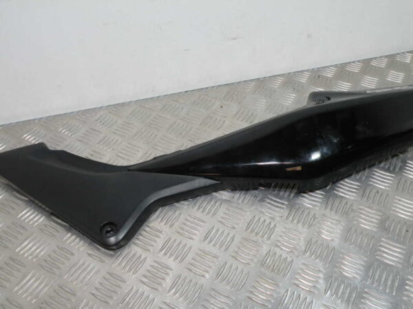 Carénage Arrière Gauche HONDA CBR 125R 4T -2005-