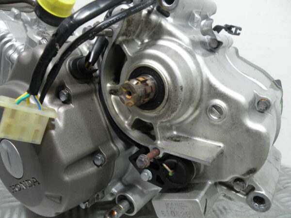 Moteur JC34E HONDA CBR 125R 4T -2005-