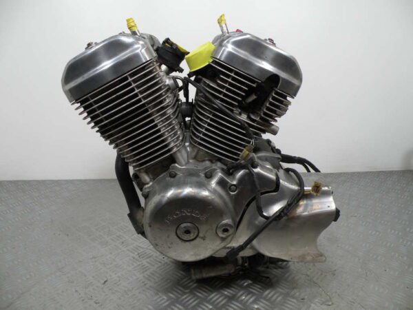 Moteur PC21E HONDA SHADOW 600 4T -1990-