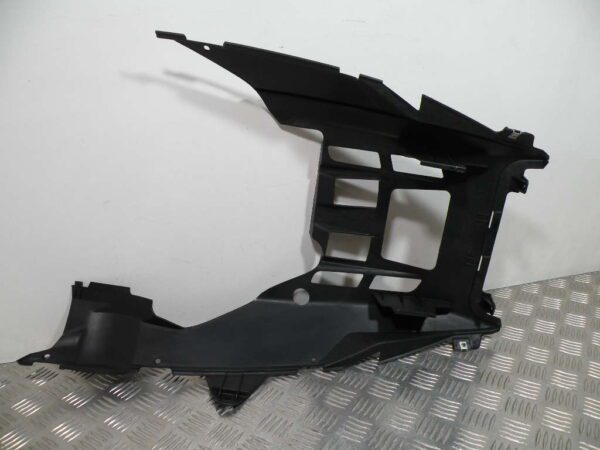 DSCN5922 Intérieur de Pare Boue YAMAHA TMAX 530 4T -2016-