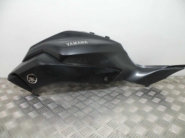 Carénage Flanc Réservoir Gauche YAMAHA MT07 700 4T -2014-