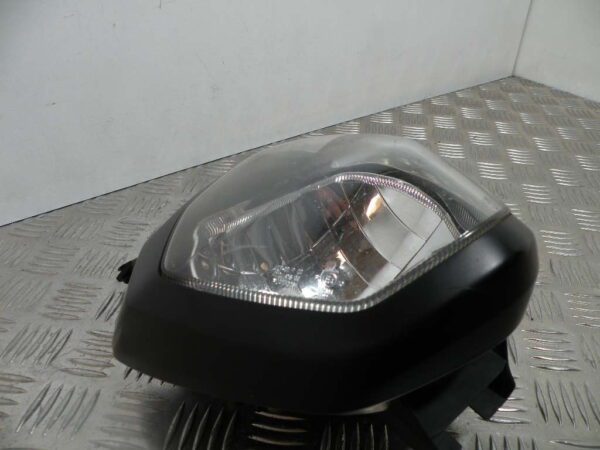 DSCN7227 Optique Phare Avant YAMAHA MT07 700 4T -2014-