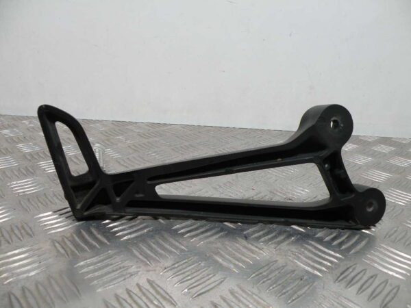 Platine Repose Pied Gauche YAMAHA MT07 700 4T -2014-